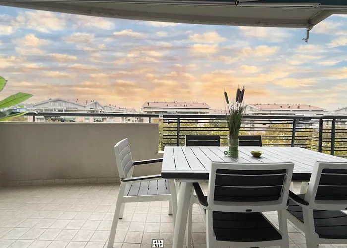 Апартаменты House *